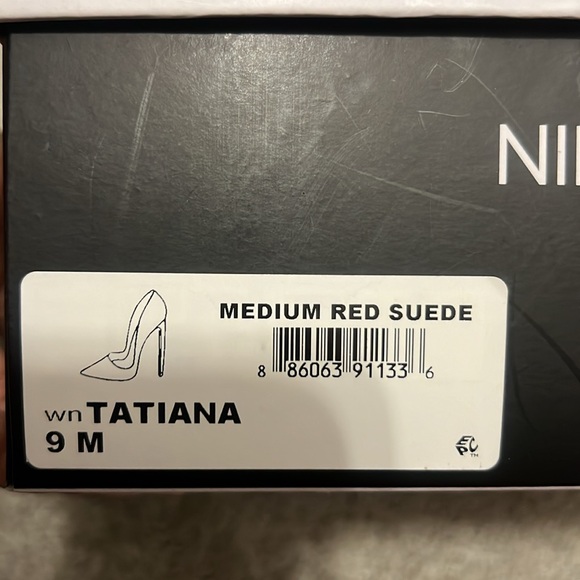 Red Heels - Suede - NINE WEST - Never Worn - Picture 6 of 7